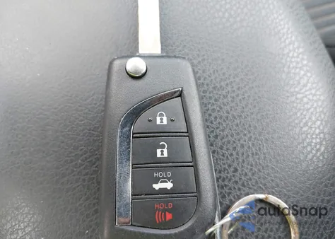 2022 Toyota Camry Se z USA, uszkodzony, nr VIN 4T1G11AK7NU636203